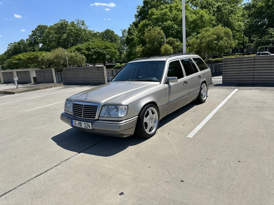 1994 Mercedes-Benz W124 E-Class - Image 7 of 31