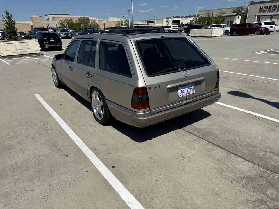 1994 Mercedes-Benz W124 E-Class - Image 31 of 31