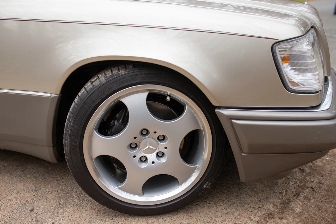 1994 Mercedes-Benz W124 E-Class - Image 22 of 31