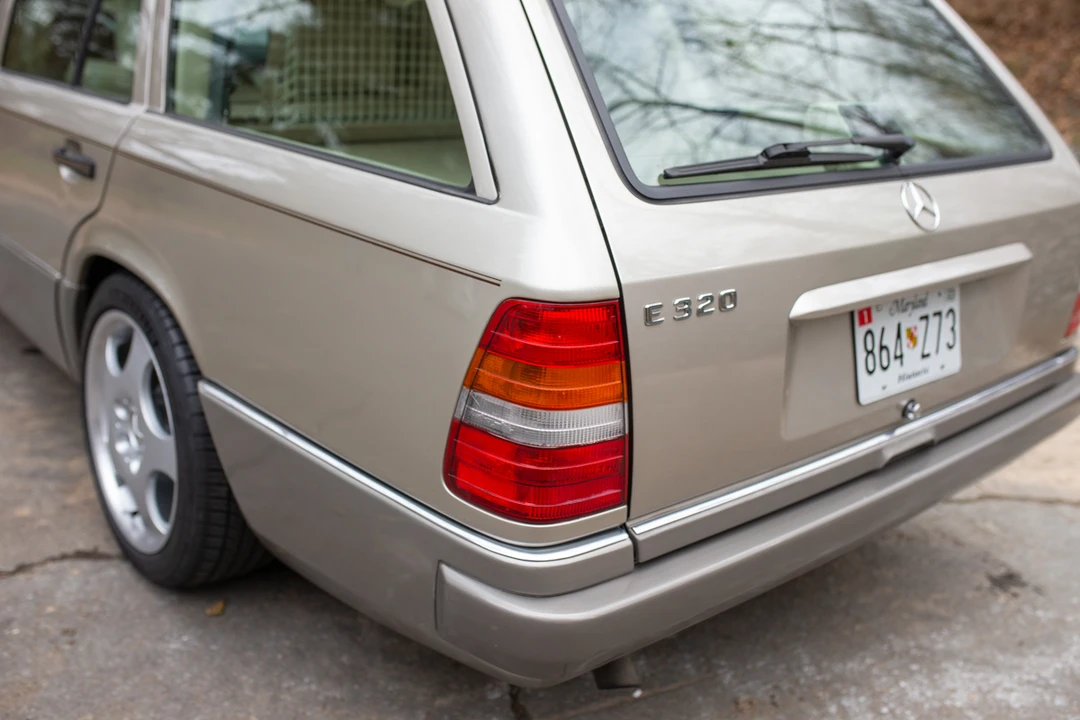 1994 Mercedes-Benz W124 E-Class - Image 30 of 31