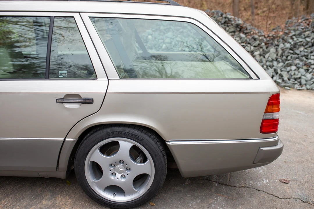 1994 Mercedes-Benz W124 E-Class - Image 31 of 31