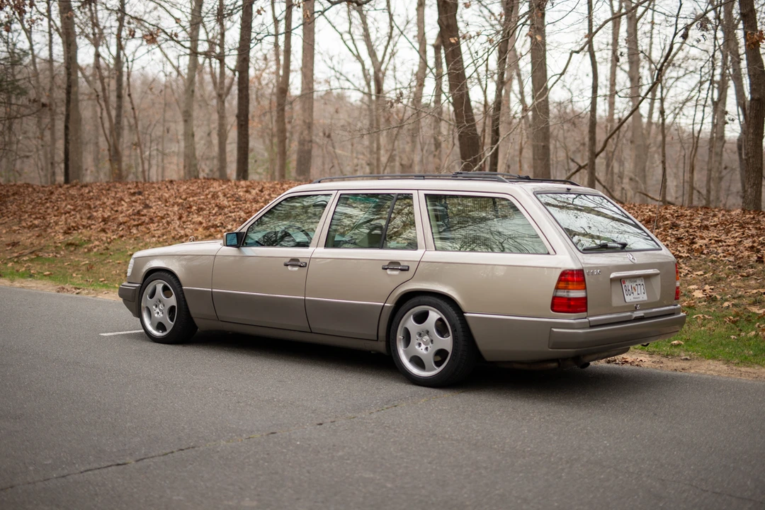 1994 Mercedes-Benz W124 E-Class - Image 14 of 31