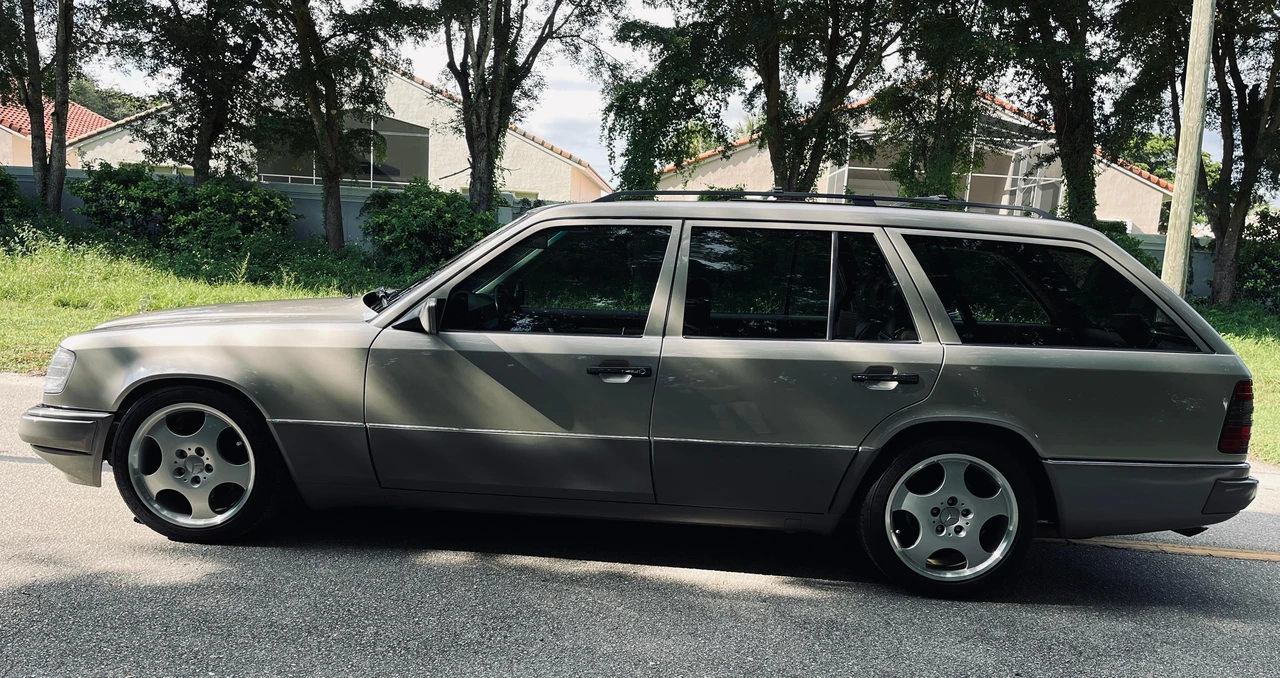 1994 Mercedes-Benz W124 E-Class - Image 8 of 31