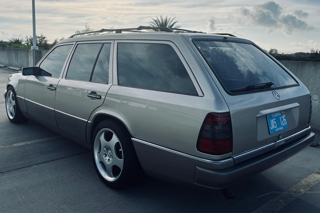 1994 Mercedes-Benz W124 E-Class - Image 4 of 31