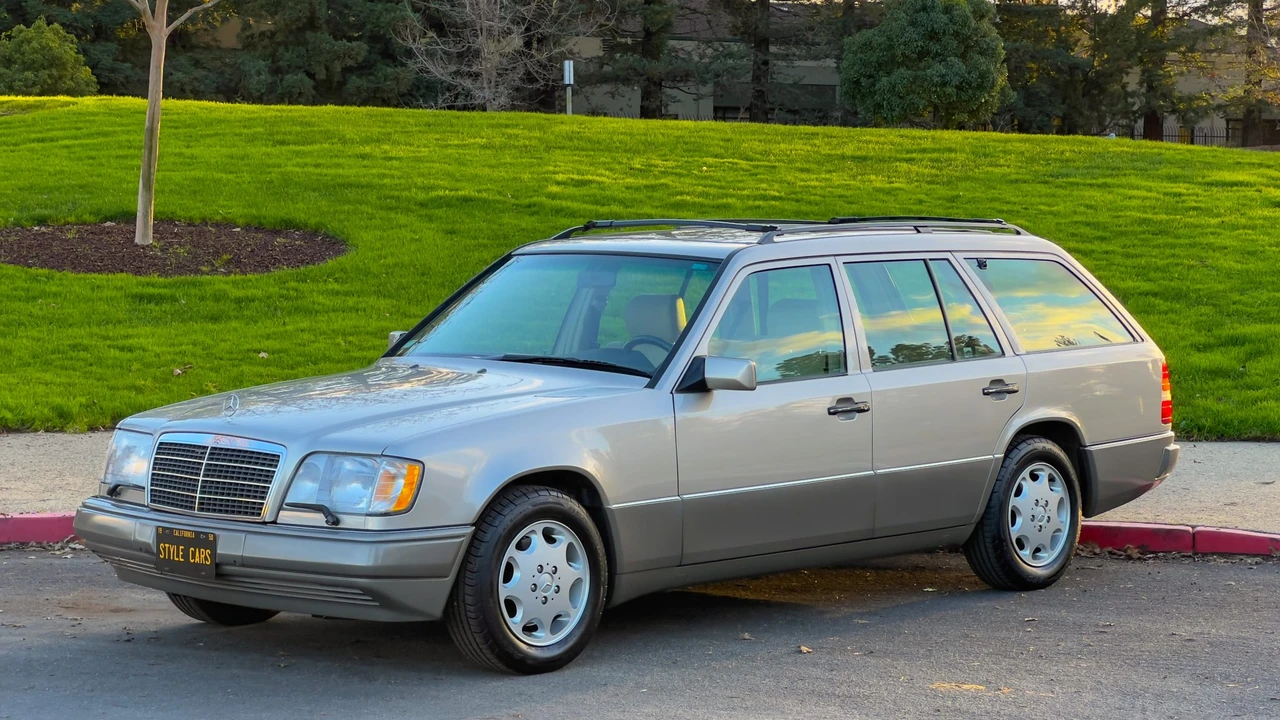 1994 Mercedes-Benz W124 E-Class - Image 3 of 31