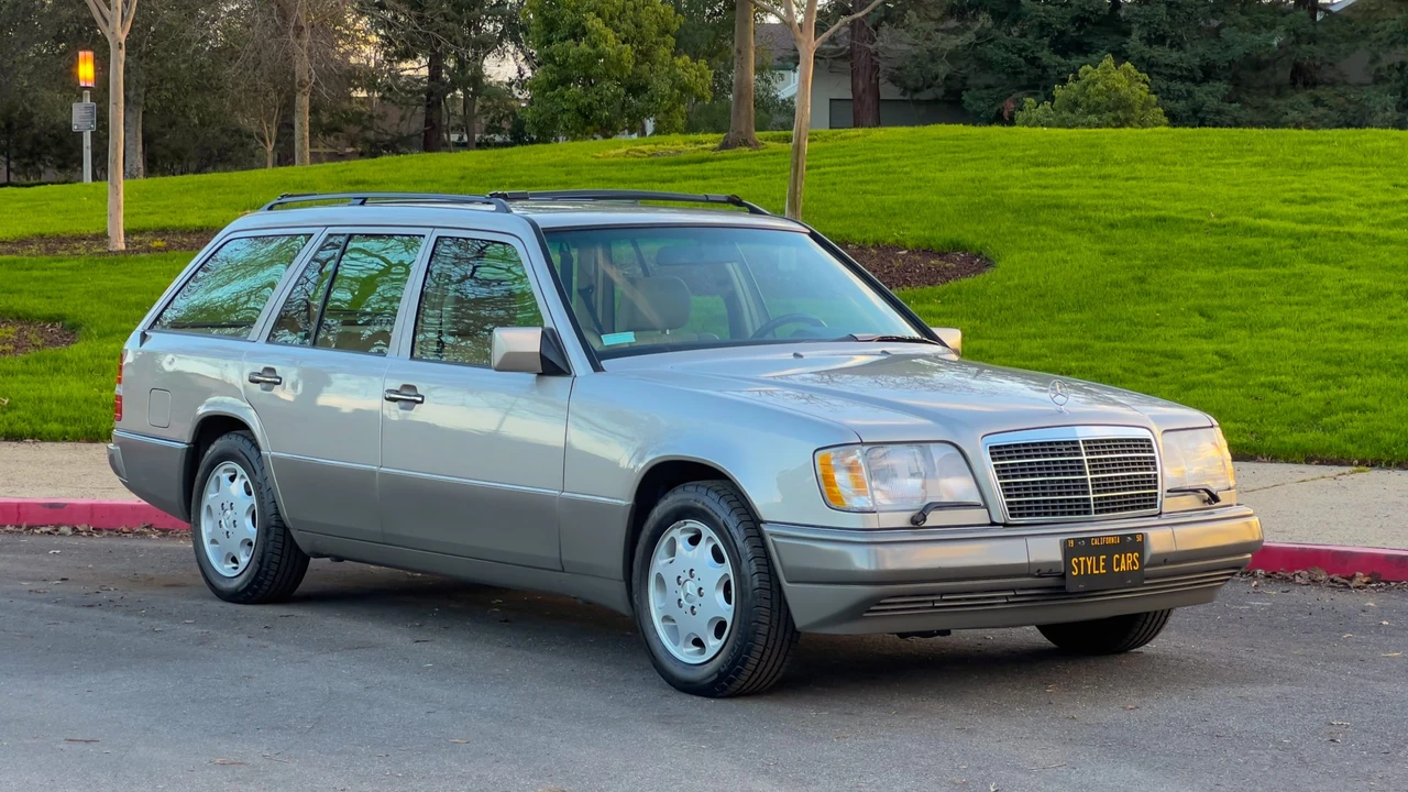 1994 Mercedes-Benz W124 E-Class - Image 16 of 31
