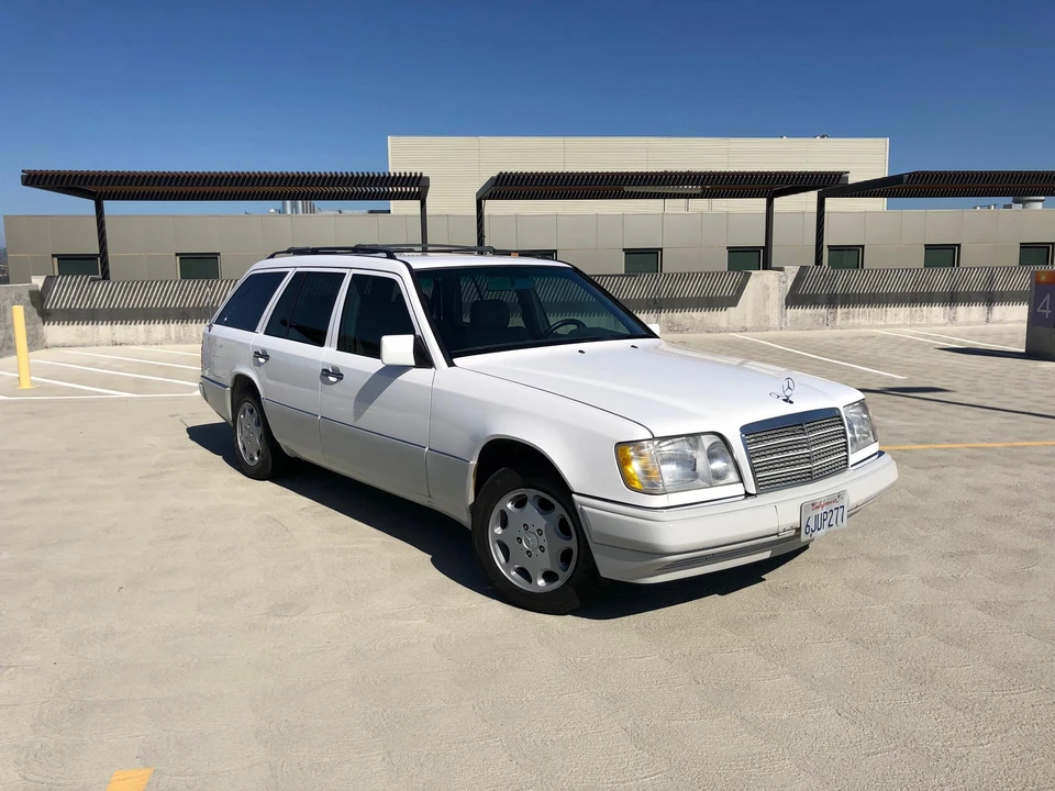 1994 Mercedes-Benz W124 E-Class - Image 22 of 31