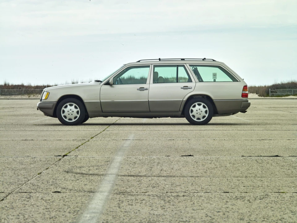 1994 Mercedes-Benz W124 E-Class - Image 26 of 31