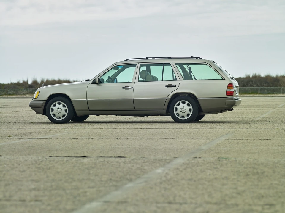 1994 Mercedes-Benz W124 E-Class - Image 25 of 31