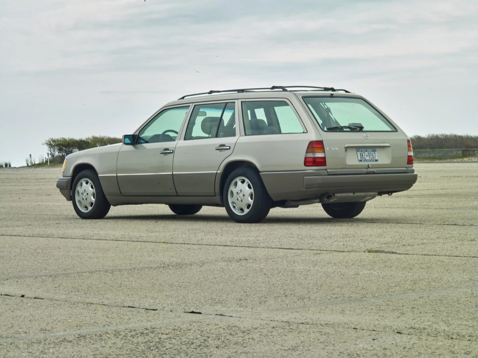 1994 Mercedes-Benz W124 E-Class - Image 23 of 31