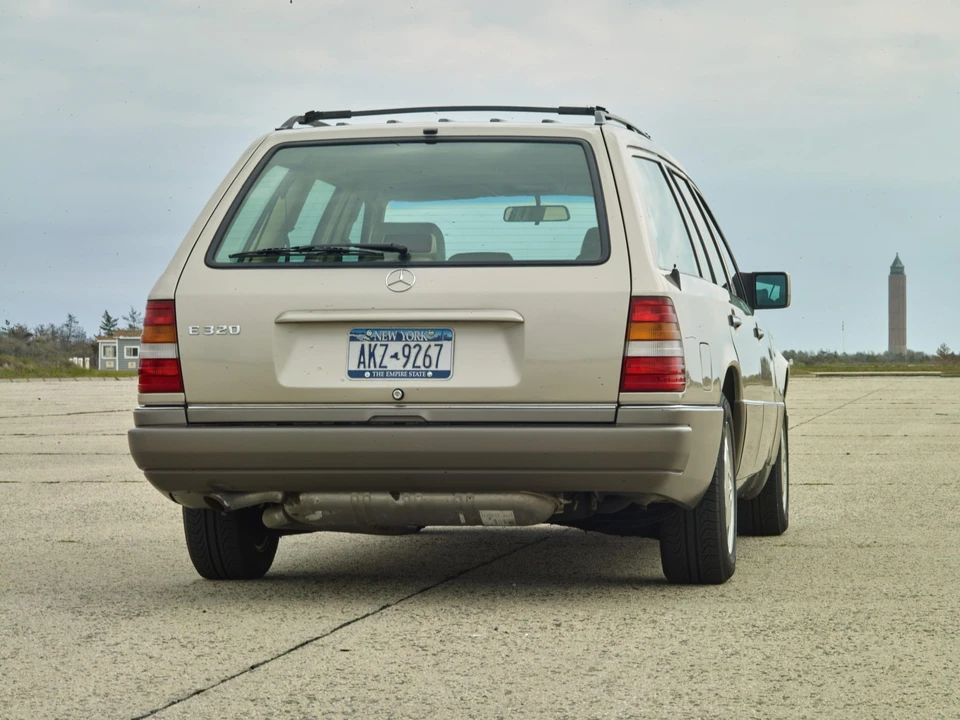 1994 Mercedes-Benz W124 E-Class - Image 18 of 31