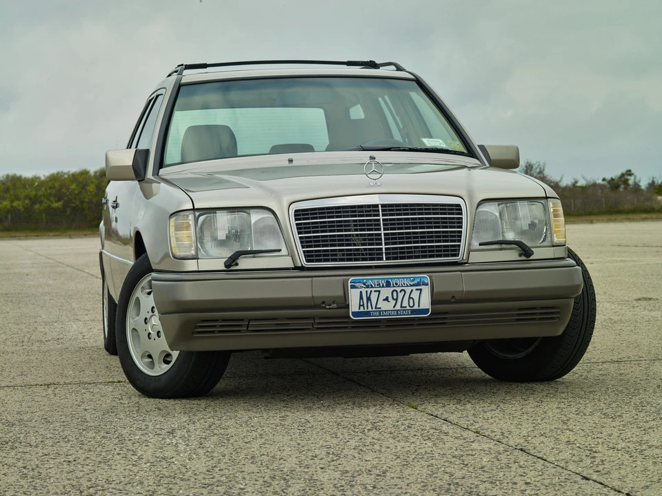 1994 Mercedes-Benz W124 E-Class - Image 8 of 31