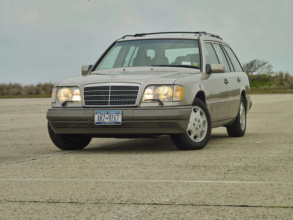 1994 Mercedes-Benz W124 E-Class - Image 5 of 31