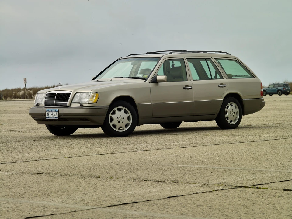 1994 Mercedes-Benz W124 E-Class - Image 30 of 31