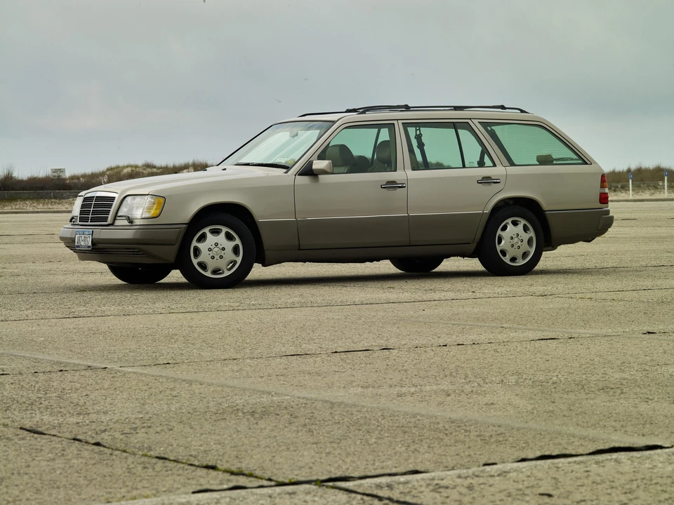 1994 Mercedes-Benz W124 E-Class - Image 29 of 31