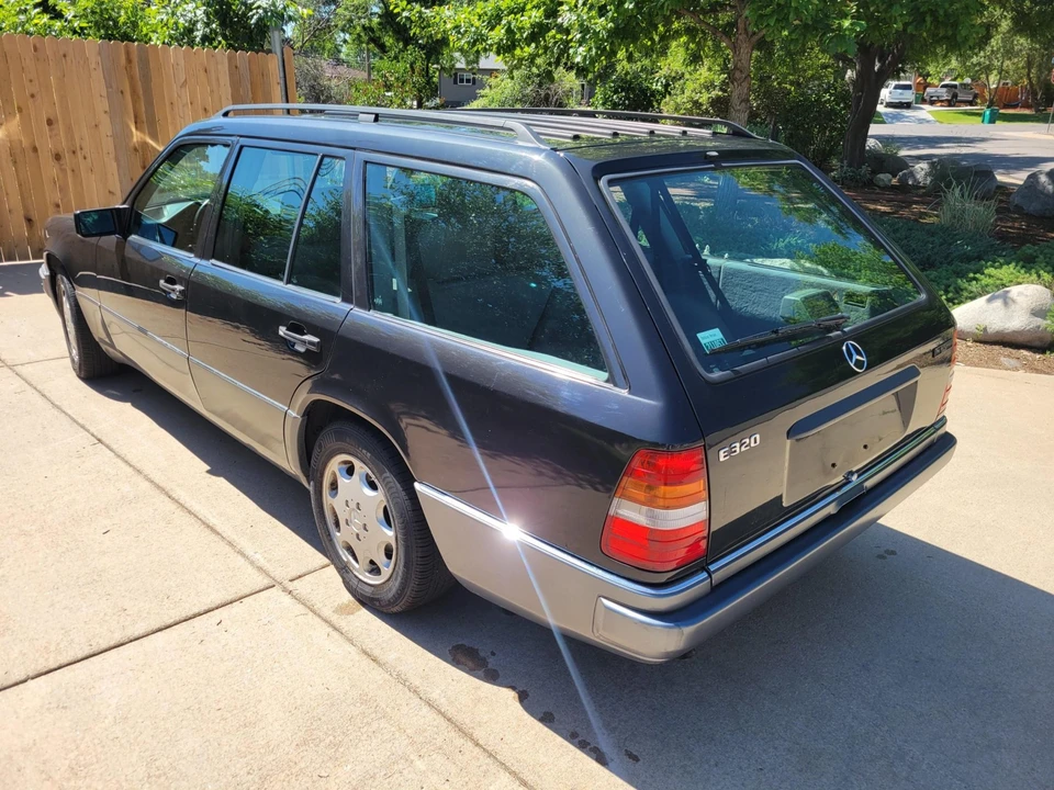 1994 Mercedes-Benz W124 E-Class - Image 7 of 31