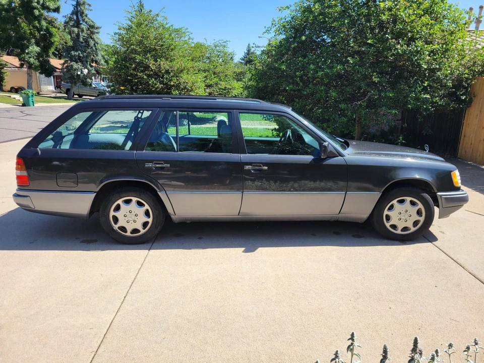 1994 Mercedes-Benz W124 E-Class - Image 11 of 31