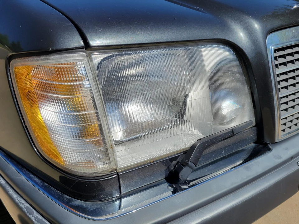 1994 Mercedes-Benz W124 E-Class - Image 30 of 31