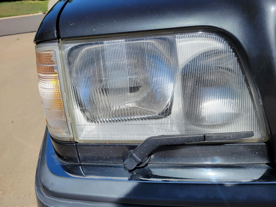 1994 Mercedes-Benz W124 E-Class - Image 31 of 31