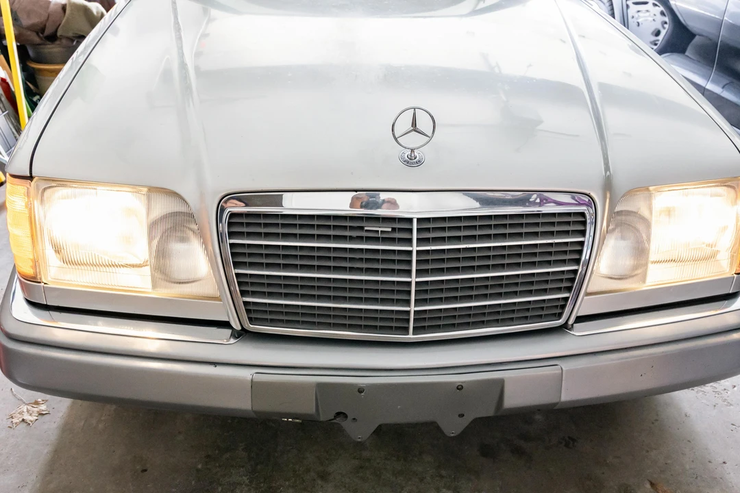1994 Mercedes-Benz W124 E-Class - Image 9 of 31