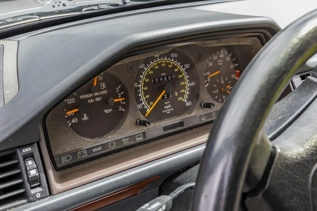 1994 Mercedes-Benz W124 E-Class - Image 29 of 31