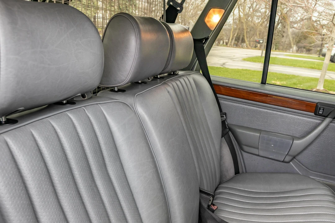 1994 Mercedes-Benz W124 E-Class - Image 31 of 31