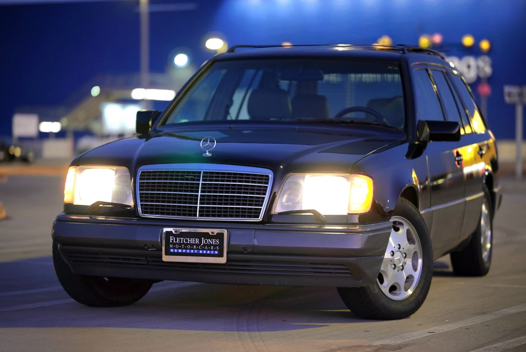 1994 Mercedes-Benz W124 E-Class - Image 10 of 31