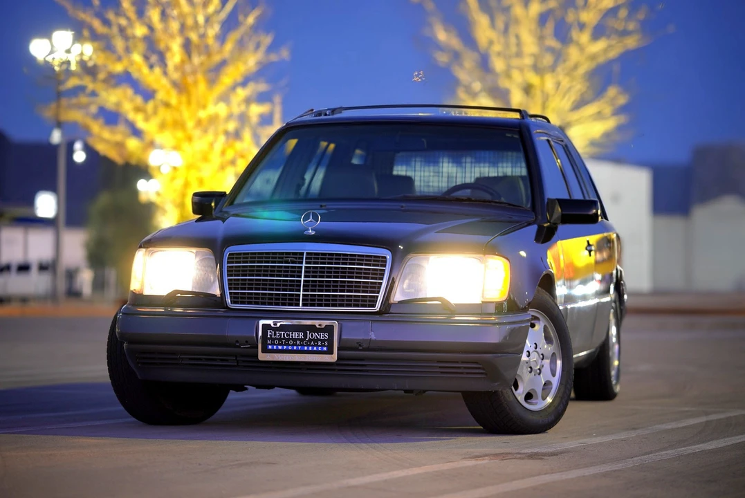 1994 Mercedes-Benz W124 E-Class - Image 12 of 31