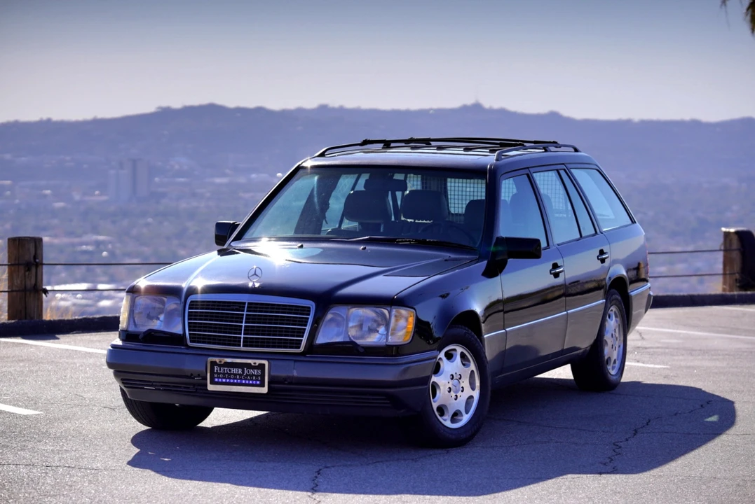 1994 Mercedes-Benz W124 E-Class - Image 16 of 31