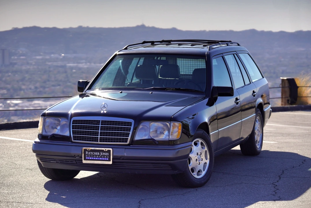 1994 Mercedes-Benz W124 E-Class - Image 15 of 31