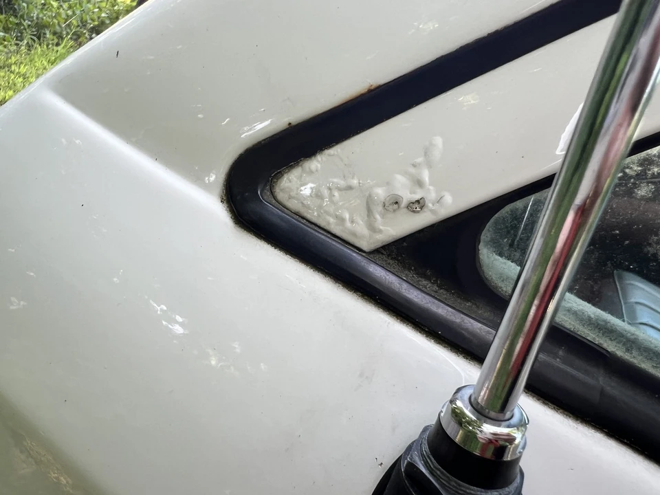 1994 Mercedes-Benz W124 E-Class - Image 30 of 31