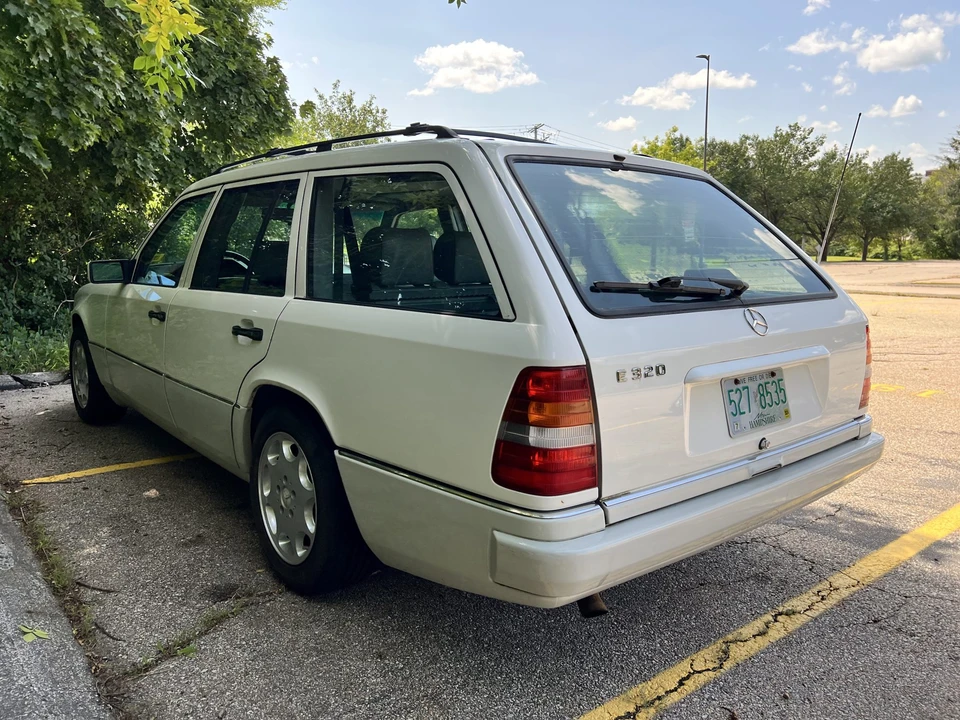 1994 Mercedes-Benz W124 E-Class - Image 7 of 31