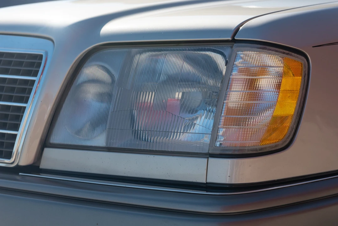 1994 Mercedes-Benz W124 E-Class - Image 21 of 31