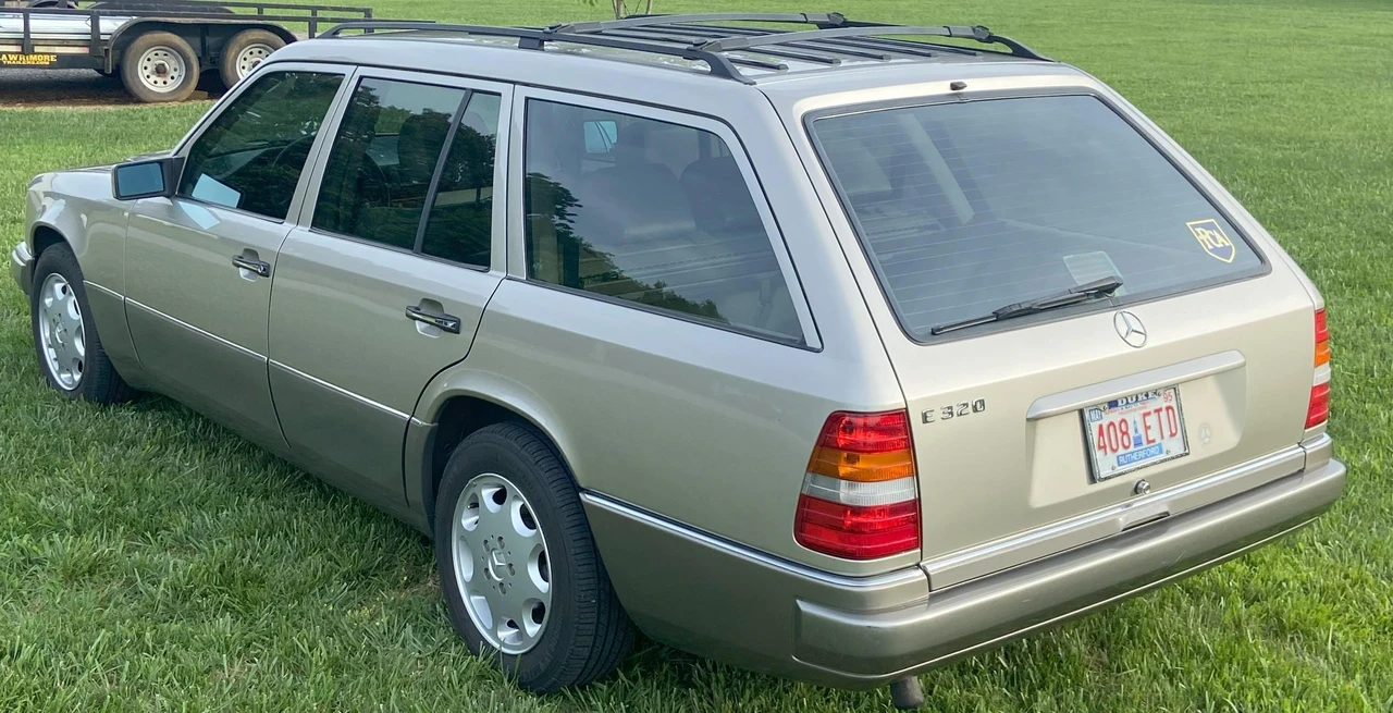 1994 Mercedes-Benz W124 E-Class - Image 7 of 30