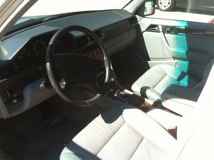 1994 Mercedes-Benz W124 E-Class - Image 3 of 5