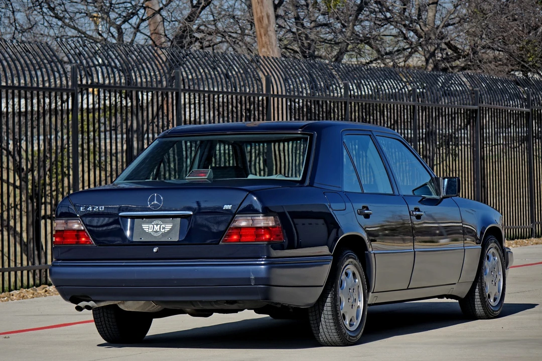1994 Mercedes-Benz W124 E-Class - Image 20 of 31