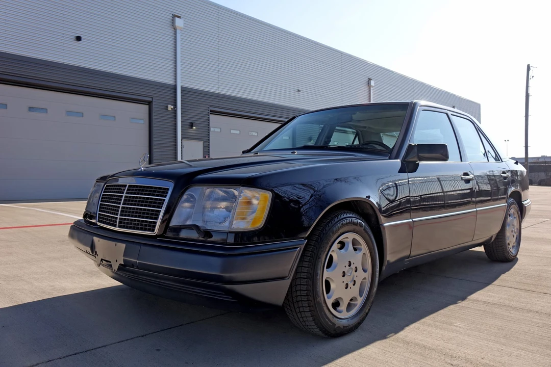1994 Mercedes-Benz W124 E-Class - Image 15 of 31