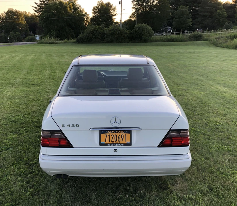 1994 Mercedes-Benz W124 E-Class - Image 21 of 31