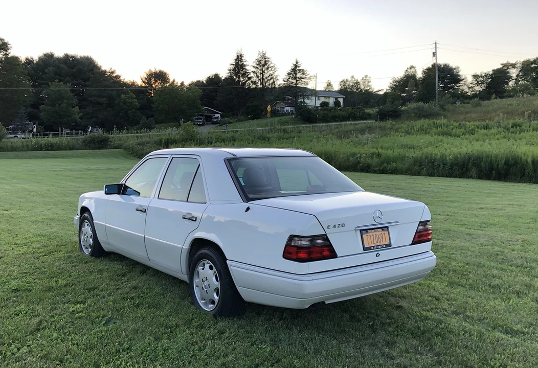 1994 Mercedes-Benz W124 E-Class - Image 25 of 31