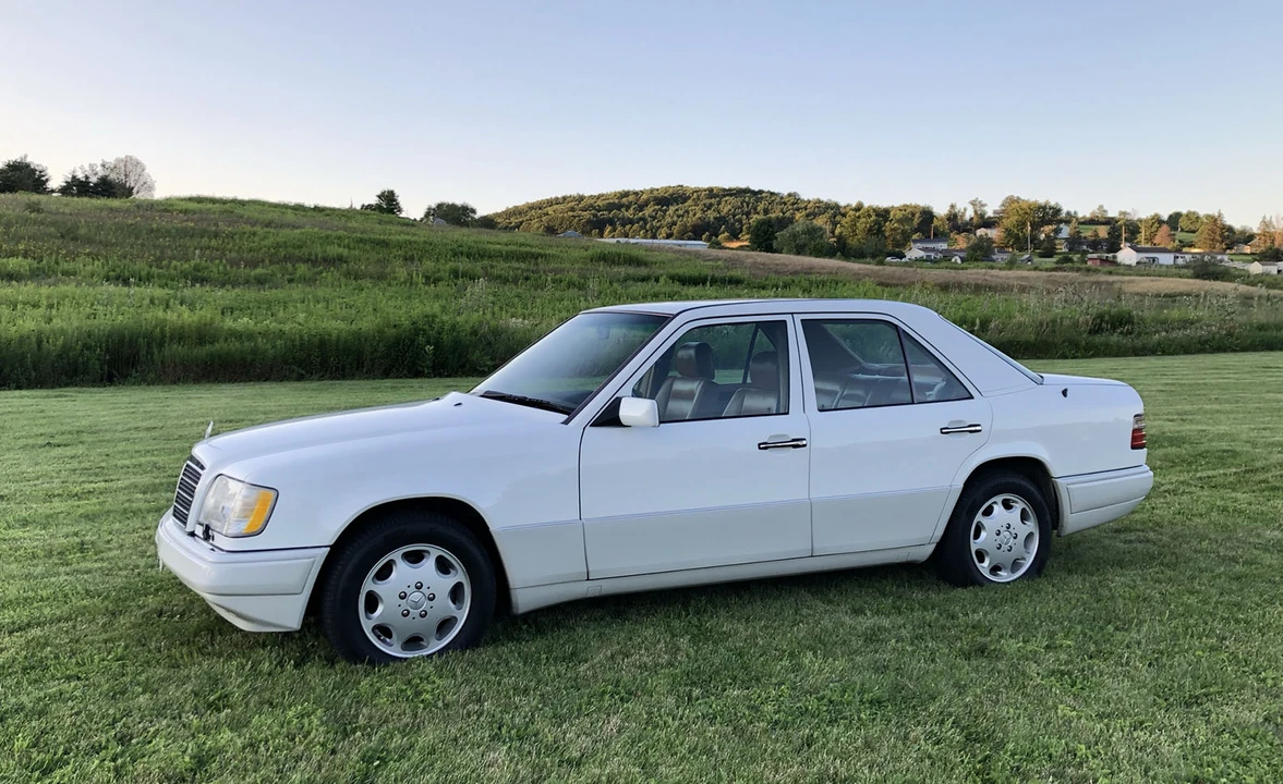1994 Mercedes-Benz W124 E-Class - Image 30 of 31