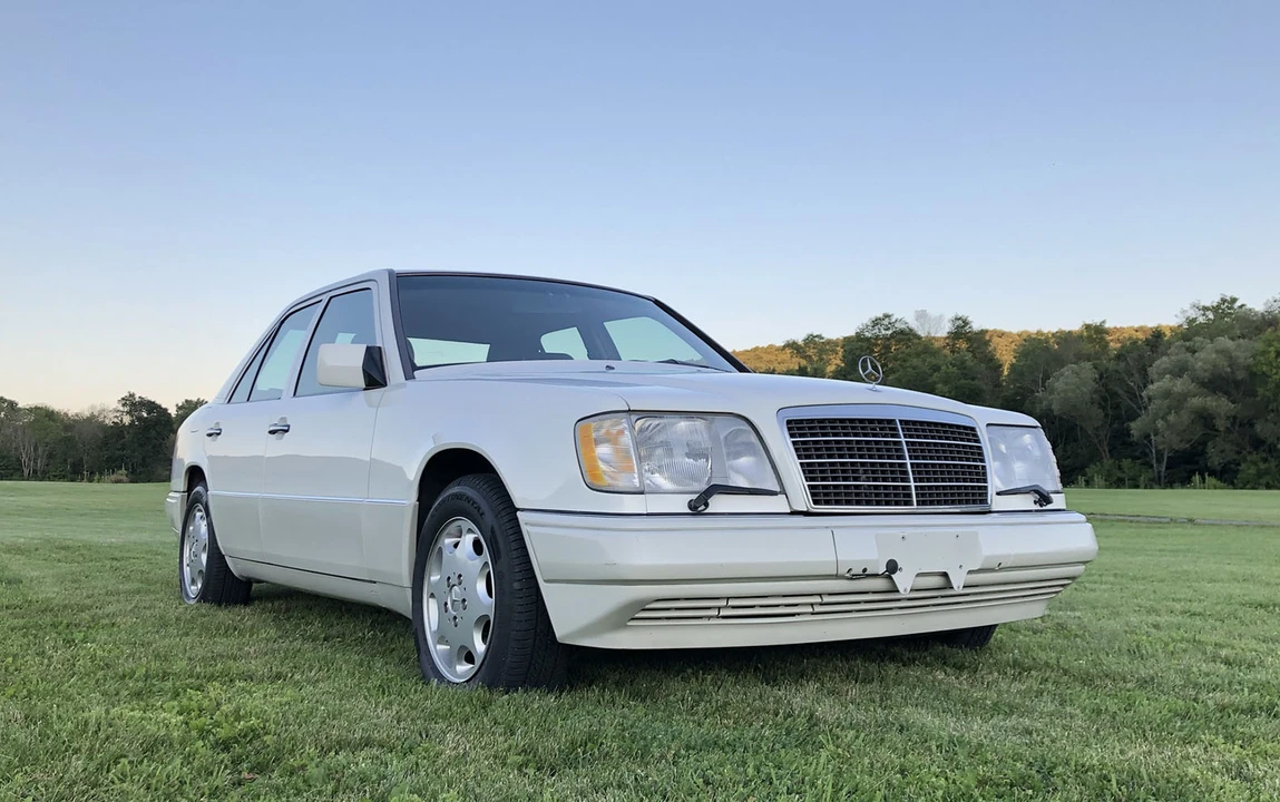 1994 Mercedes-Benz W124 E-Class - Image 9 of 31
