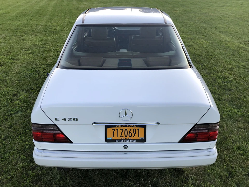 1994 Mercedes-Benz W124 E-Class - Image 20 of 31