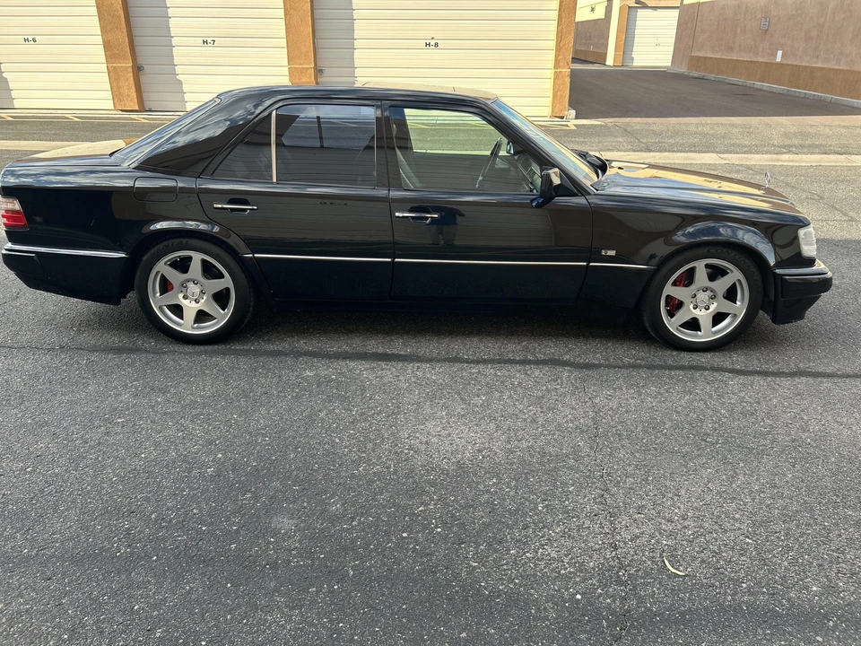 1994 Mercedes-Benz 500E & E500 - Image 5 of 31
