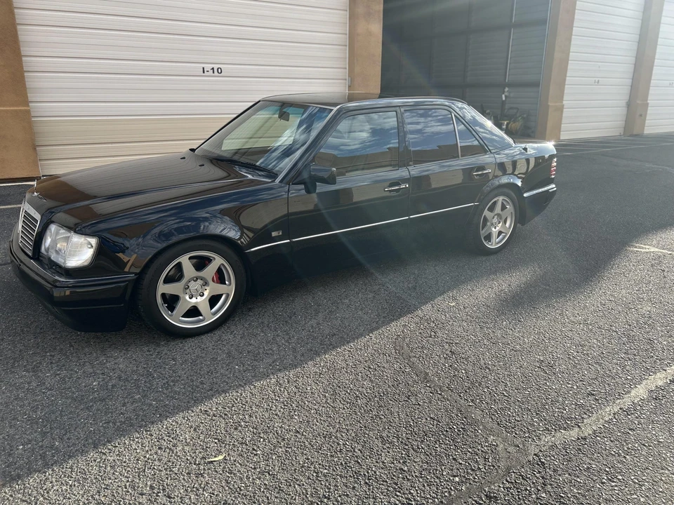 1994 Mercedes-Benz 500E & E500 - Image 2 of 31