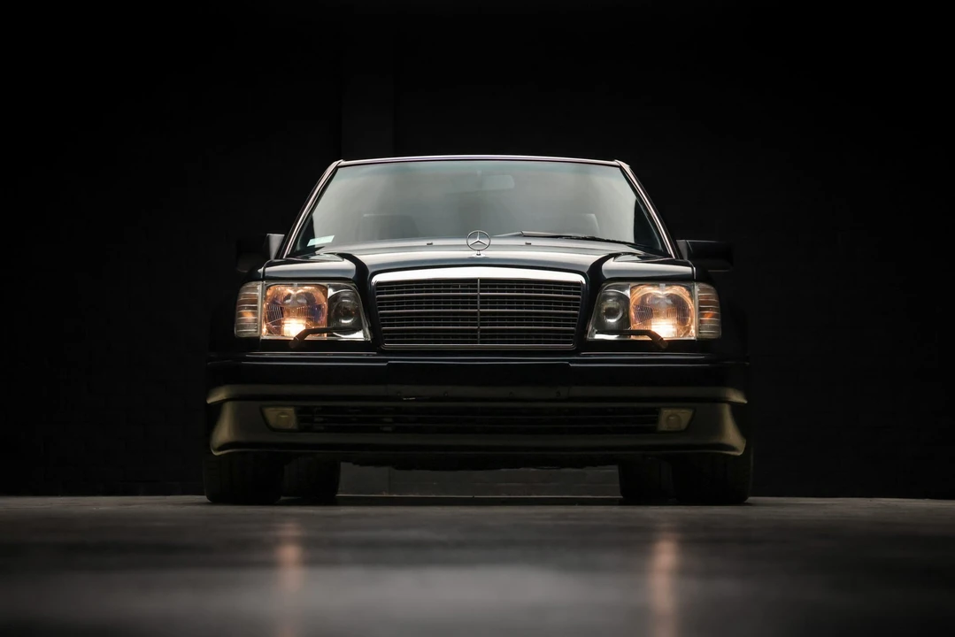 1994 Mercedes-Benz 500E & E500 - Image 8 of 31