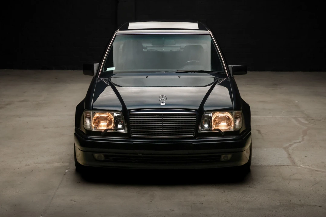 1994 Mercedes-Benz 500E & E500 - Image 9 of 31