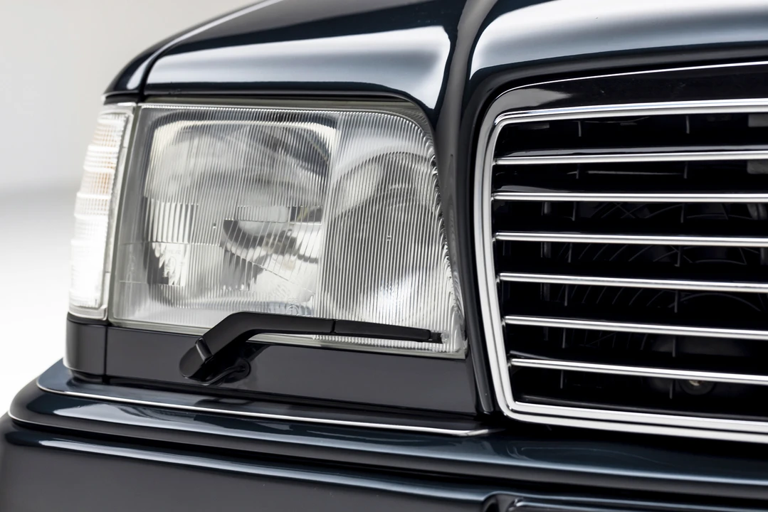 1994 Mercedes-Benz 500E & E500 - Image 23 of 31