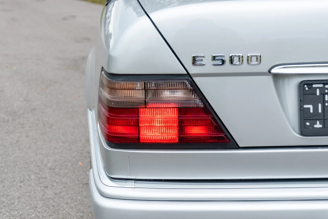1994 Mercedes-Benz 500E & E500 - Image 23 of 31