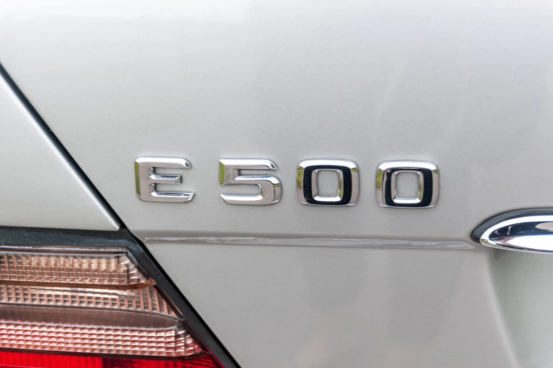 1994 Mercedes-Benz 500E & E500 - Image 24 of 31