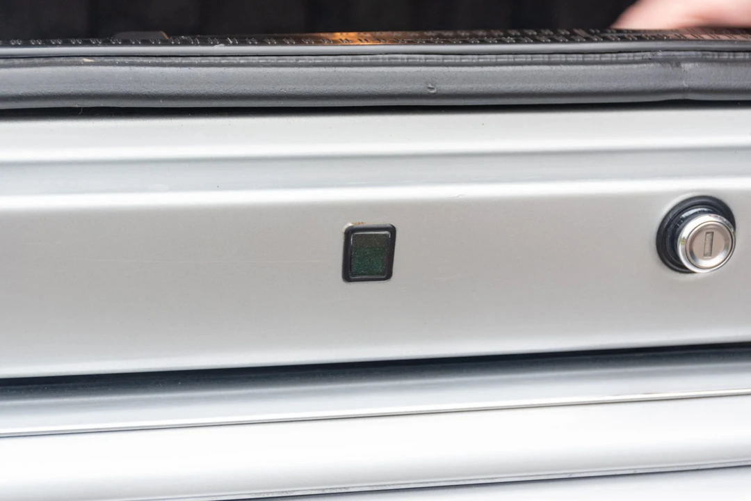 1994 Mercedes-Benz 500E & E500 - Image 26 of 31